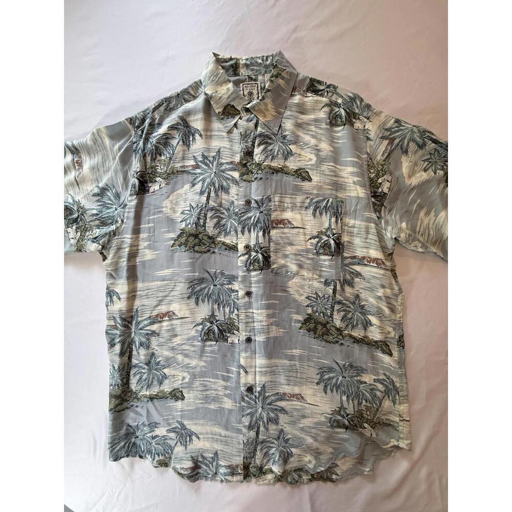 Roundtree & Yorke Shirt Mens Medium Gray 100% Silk Hawaiian Tropical Button Up